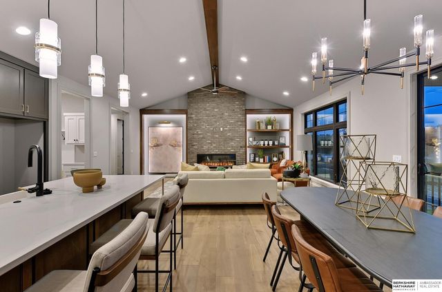 2098 N 182nd Avenue Circle, Elkhorn, NE 68022