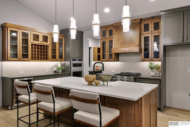 2098 N 182nd Avenue Circle, Elkhorn, NE 68022