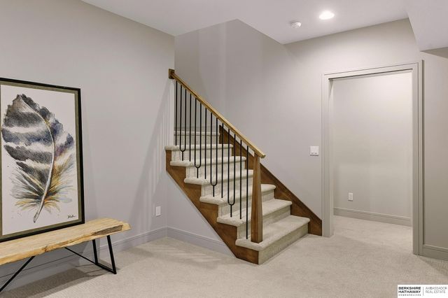 2098 N 182nd Avenue Circle, Elkhorn, NE 68022