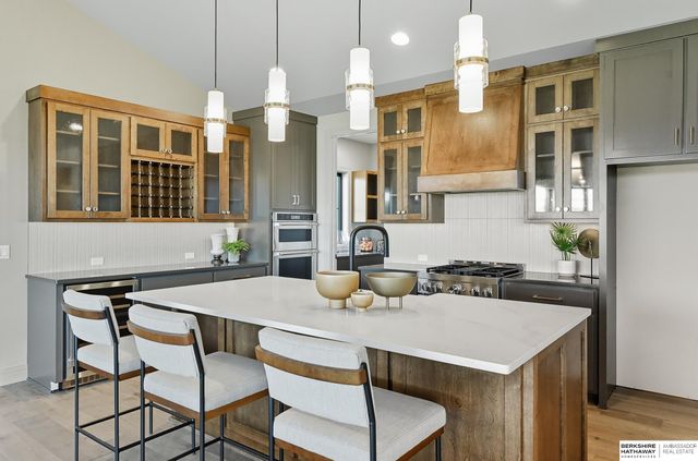 2098 N 182nd Avenue Circle, Elkhorn, NE 68022