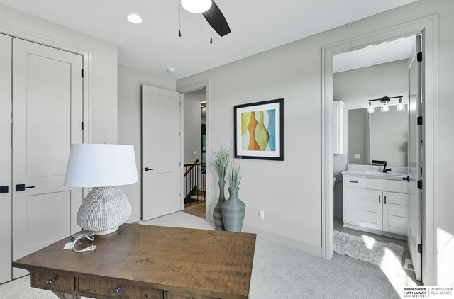 2098 N 182nd Avenue Circle, Elkhorn, NE 68022