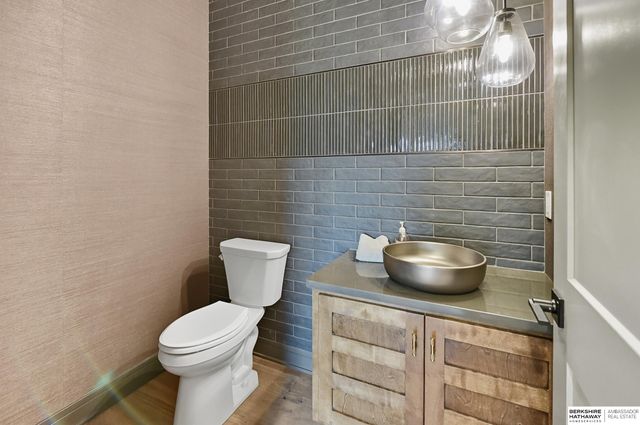 2098 N 182nd Avenue Circle, Elkhorn, NE 68022