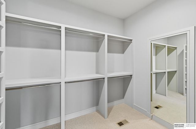 2098 N 182nd Avenue Circle, Elkhorn, NE 68022