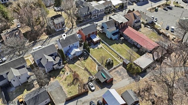 329 Water St, Belvidere Twp., NJ 07823