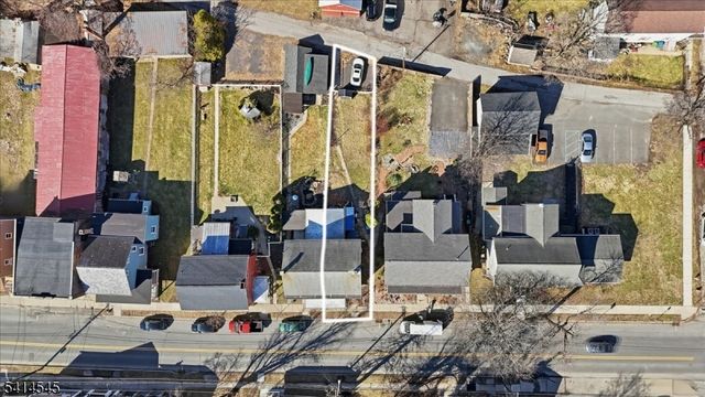 329 Water St, Belvidere Twp., NJ 07823