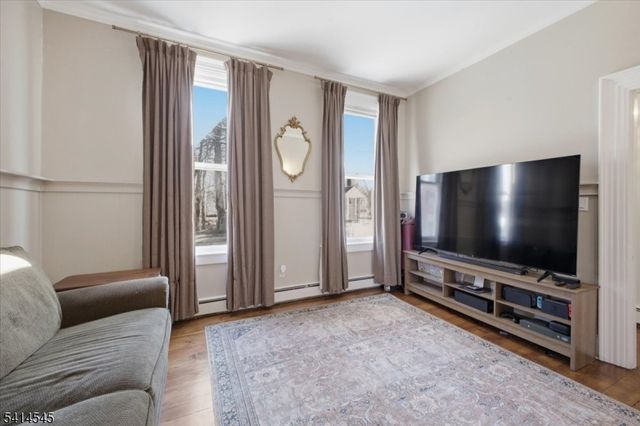 329 Water St, Belvidere Twp., NJ 07823