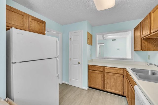204 Autumn Chase Drive, Raleigh, NC 27613