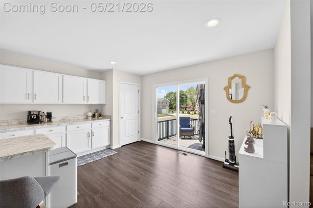 3969 Lotus Landing Circle, Waterford Charter Township, MI 48329