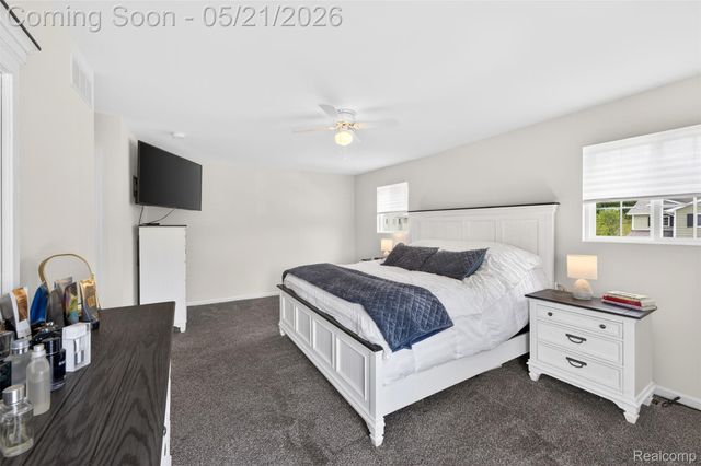 3969 Lotus Landing Circle, Waterford Charter Township, MI 48329