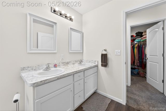 3969 Lotus Landing Circle, Waterford Charter Township, MI 48329