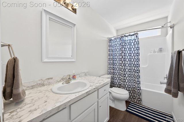 3969 Lotus Landing Circle, Waterford Charter Township, MI 48329