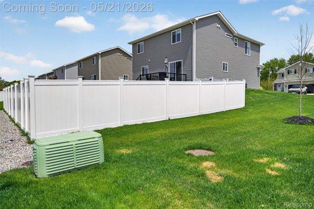 3969 Lotus Landing Circle, Waterford Charter Township, MI 48329