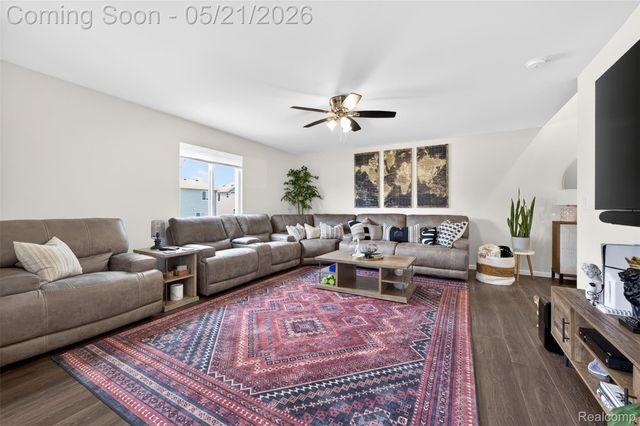3969 Lotus Landing Circle, Waterford Charter Township, MI 48329