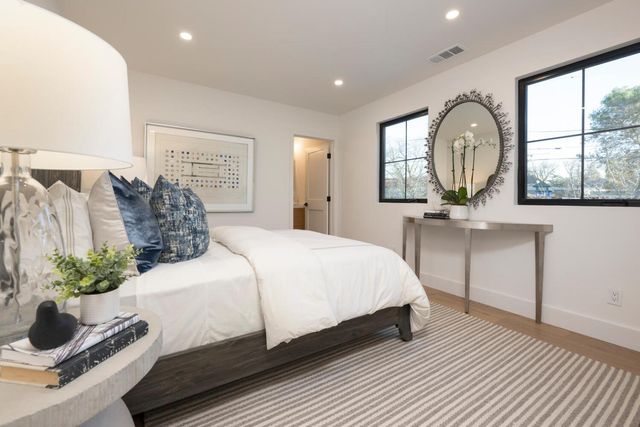 150 Clark Drive, San Mateo, CA 94402