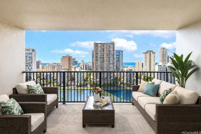 2444 Hihiwai Street 2306, Honolulu, HI 96826