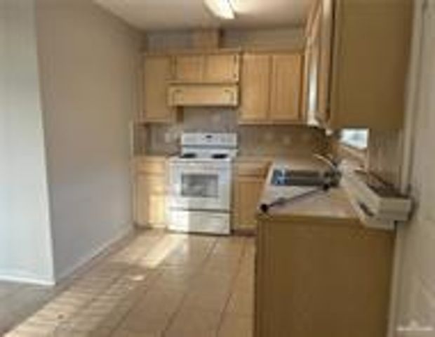 1511 Nassau Street 3, Edinburg, TX 78541