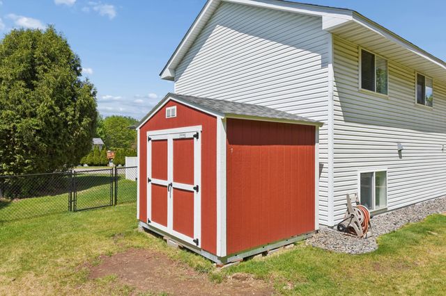 507 Doncaster Way, Woodbury, MN 55125