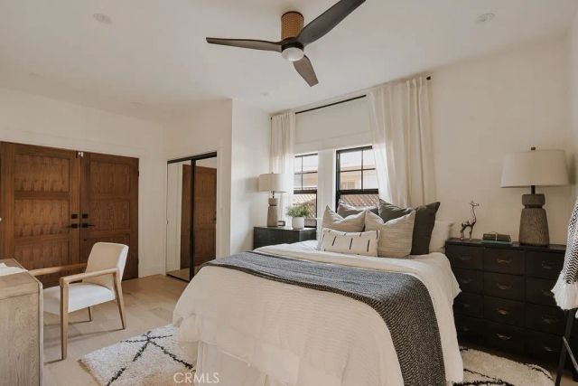 4633 Russell, Los Angeles, CA 90027