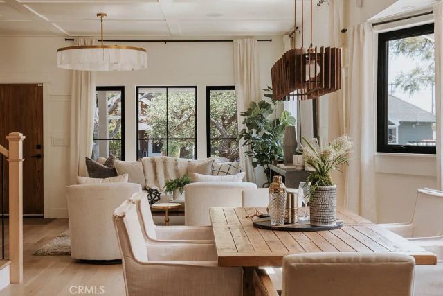 4633 Russell, Los Angeles, CA 90027