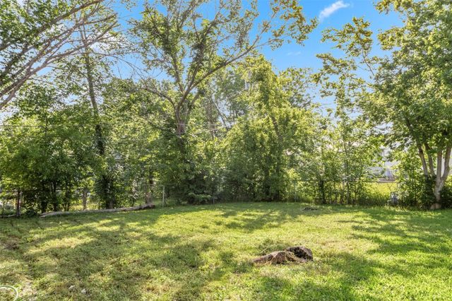 1320 Longview Street, Mesquite, TX 75149