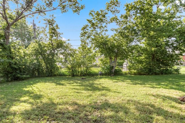 1320 Longview Street, Mesquite, TX 75149