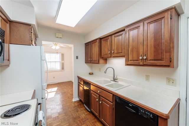 8747 Fox Rest Drive, Brecksville, OH 44141