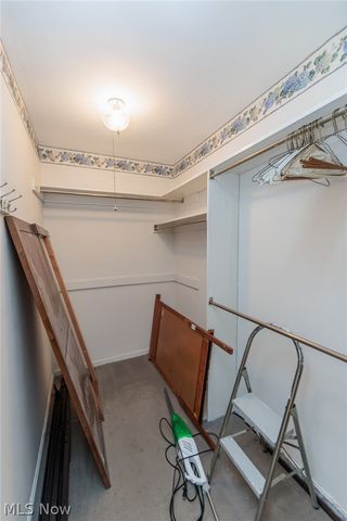 8747 Fox Rest Drive, Brecksville, OH 44141