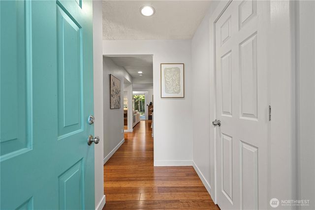 11706 NE 105th Court, Kirkland, WA 98033