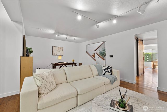 11706 NE 105th Court, Kirkland, WA 98033