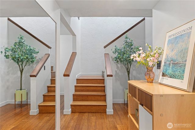 11706 NE 105th Court, Kirkland, WA 98033