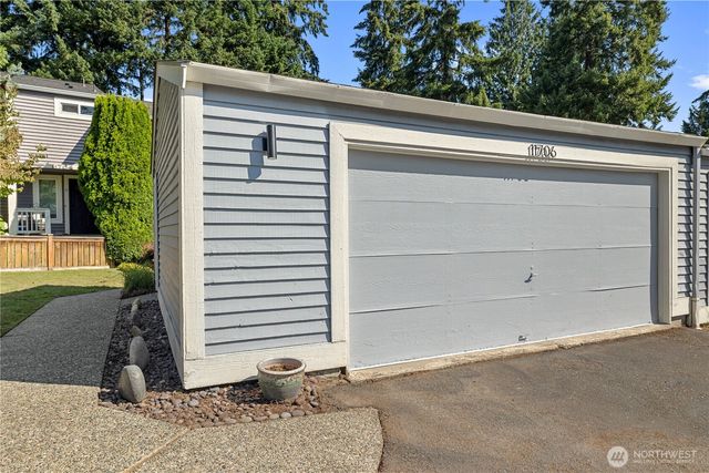 11706 NE 105th Court, Kirkland, WA 98033