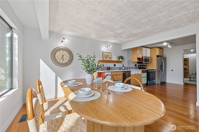 11706 NE 105th Court, Kirkland, WA 98033
