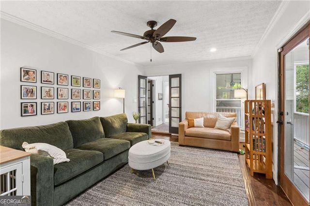 3825 Creekview Drive NE, Marietta, GA 30068