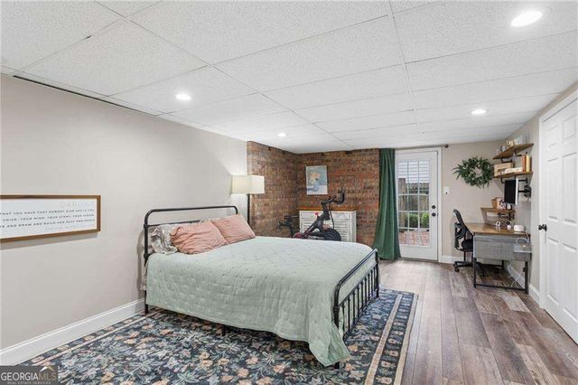 3825 Creekview Drive NE, Marietta, GA 30068
