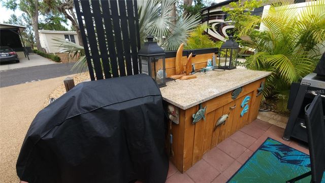 3300 26TH AVENUE E 127, Bradenton, FL 34208