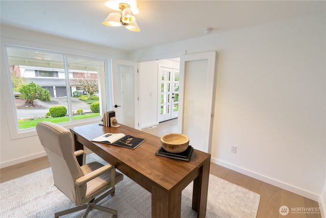 18513 NE 19th Place, Bellevue, WA 98008