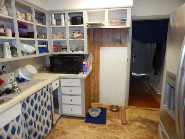 212 BORDER, Gilmer, TX 75644