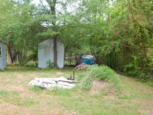 212 BORDER, Gilmer, TX 75644