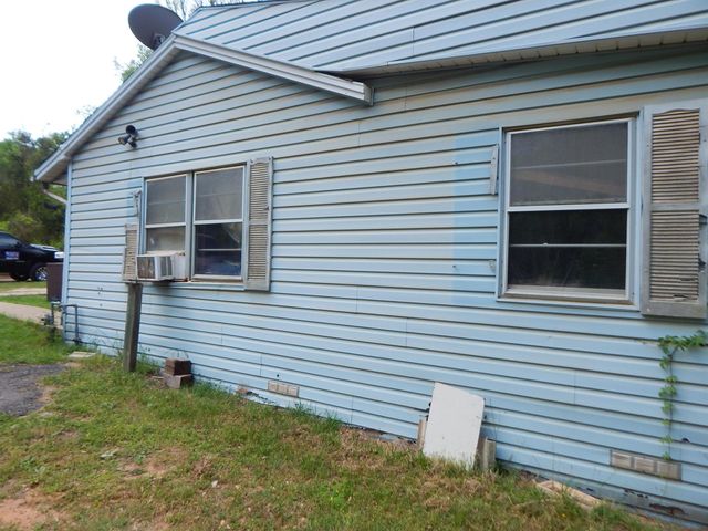 212 BORDER, Gilmer, TX 75644