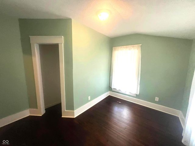 632 Elm Street, Shelbyville, IN 46176