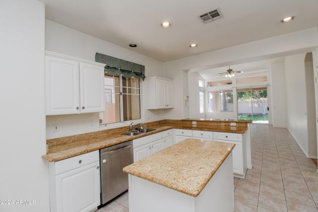 1375 W MUSKET Way, Chandler, AZ 85286