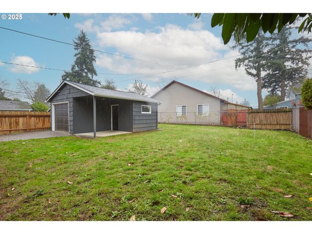 6527 Se 77TH Ave, Portland, OR 97206