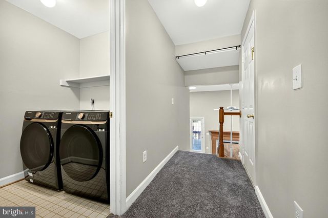 8006 TREVOR PL, Vienna, VA 22182