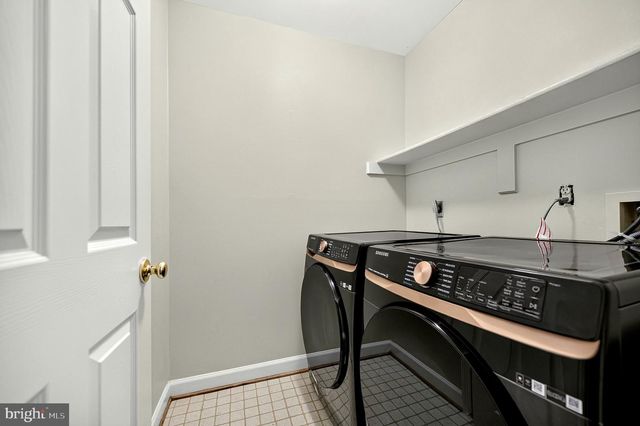 8006 TREVOR PL, Vienna, VA 22182