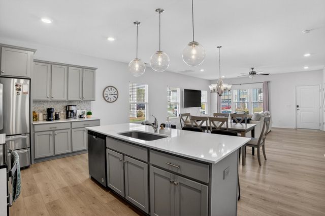 304 Surfbird Road, Summerville, SC 29486