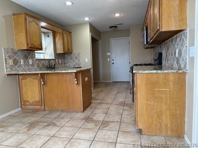 9020 E 95th Street, Tulsa, OK 74133