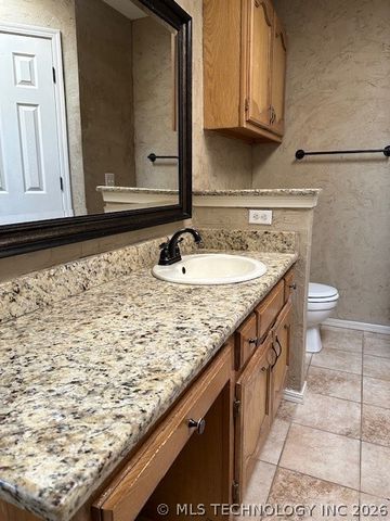 9020 E 95th Street, Tulsa, OK 74133