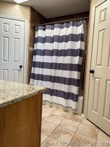 9020 E 95th Street, Tulsa, OK 74133