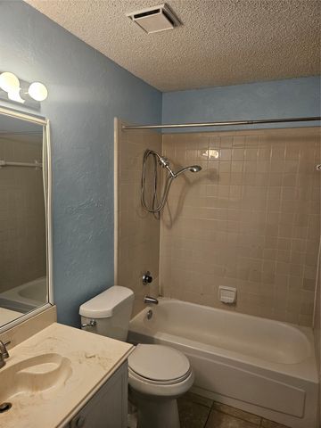 1433 Thistlewood Lane, Grapevine, TX 76051