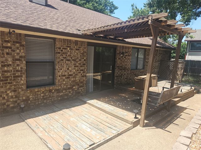 1433 Thistlewood Lane, Grapevine, TX 76051